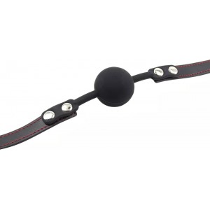 Черный силиконовый кляп на замке (иной угол)