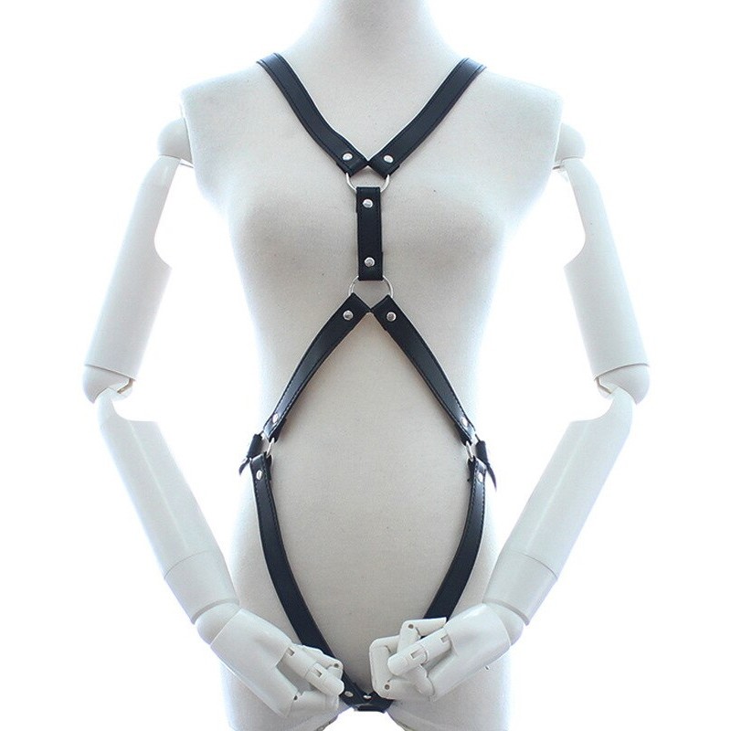 Потрясающая женская сбруя