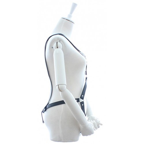 Потрясающая женская сбруя