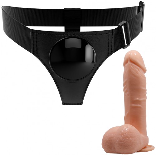 Реалистичный страпон на трусиках Harness Briefs Tom 20 см