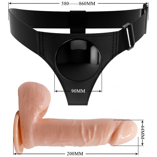 Реалистичный страпон на трусиках Harness Briefs Tom 20 см