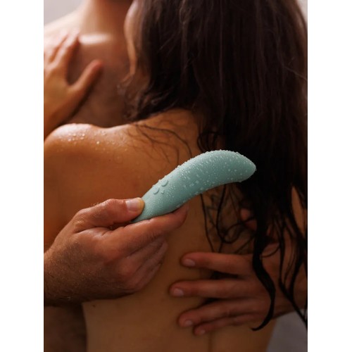 Вакуумно-волновой смарт-стимулятор клитора We-Vibe Melt 2 шалфей