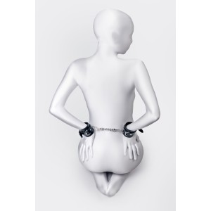 Наручники Anonymo #0103, PU кожа, черные (иной угол)