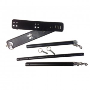 Черная регулирующаяся распорка с наручниками (иной угол)