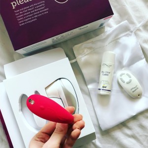 Набор We-vibe Match для пар + вакуумный стимулятор Starlet (иной угол)