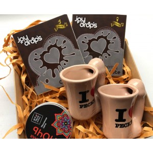 Подарочный набор для пары шоты и возбуждающий шоколад  (иной угол)