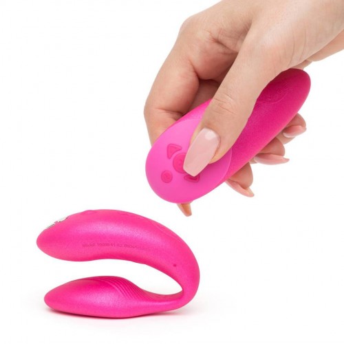 DEMO We-Vibe Chorus Розовый Вибратор для двоих с дистанционным пультом