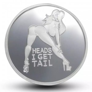 Сувенирная монета Lucky Girl (иной угол)