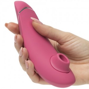 DEMO Бесконтактный вакуумно-волновой стимулятор клитора Womanizer Premium розовый