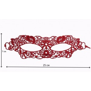Красная маска из кружева (иной угол)