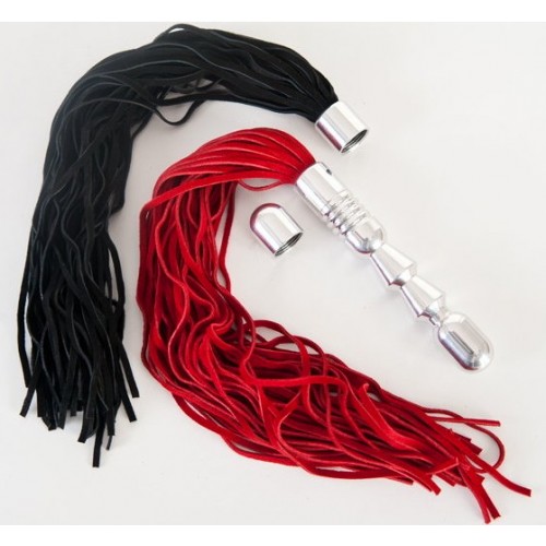 Металлический анальный стимулятор с двумя сменными плетками