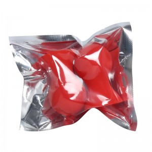 Вакуумные помпы для сосков из силикона красные (иной угол)