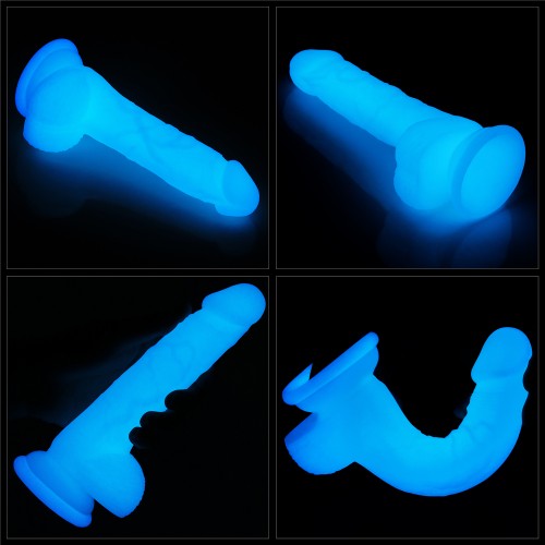 Светящийся в темноте фаллос на присоске Lumino Play Dildo 18 см