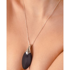 Кулон-вибростимулятор на серебряной цепочке Liberty Leaf Black (иной угол)