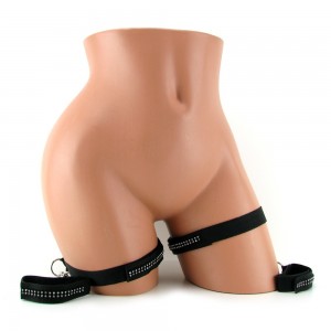 Фиксаторы запястий к бедрам Bound By Diamonds (иной угол)