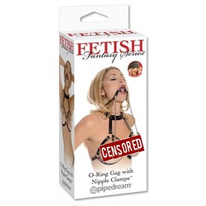 Кляп с открытым кольцом с зажимами для сосков (иной угол)