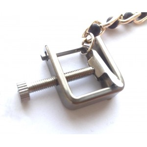 Квадратные зажимы на соски и клитор (иной угол)