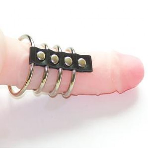 Четыре эрекционных кольца на кожаном ремешке