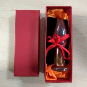 Золотая пробочка из стекла  (иной угол)