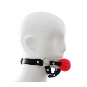 Дышащий кляп-шар красный с фиксацией подбородка (иной угол)