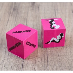 Кубики 2 шт. "Девушки", серия для взрослых (иной угол)