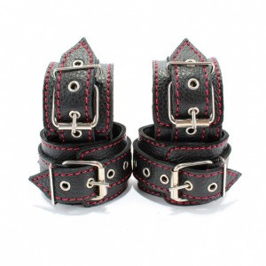 Набор фиксаторов на кровать с маленькими шипами																																 (иной угол)