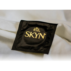 Ультратонкие презервативы SKYN Original безлатексные гипоаллергенные, 2 шт., Бельгия